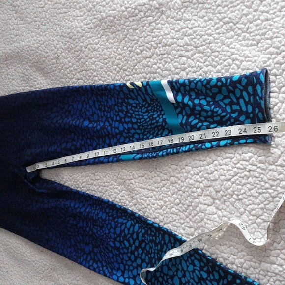 WITH X Peloton Blue Leopard Print Leggings - Picture 8 of 15